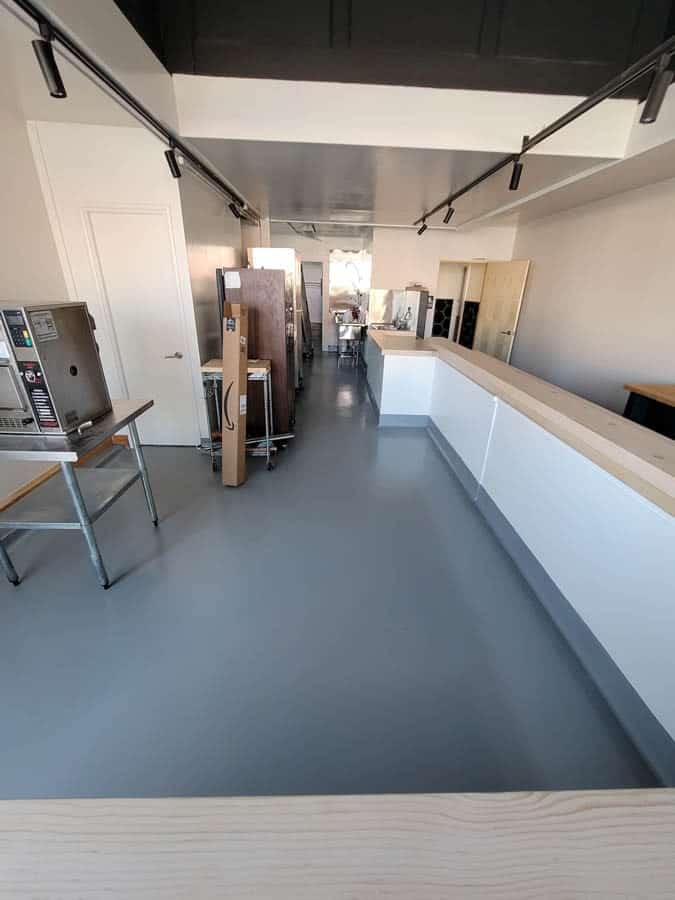 Epoxy flakes residential
